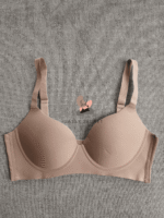 Seamless T Shirt Bra