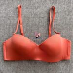 seamless padded t shirt bra