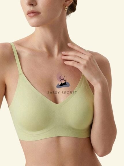 Non-Padded Seamless Bra – Ultra-Thin & Natural Shape (Double Layer) – Buy Online in Bangladesh | Sassy Secret BD