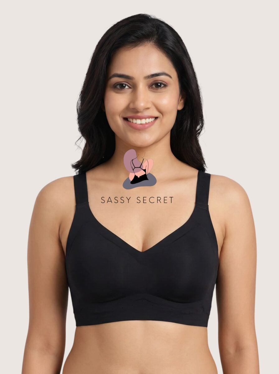 Seamless Latex Shaper Bra – Push-Up & Anti-Bacterial (Premium Lift) – model image 4