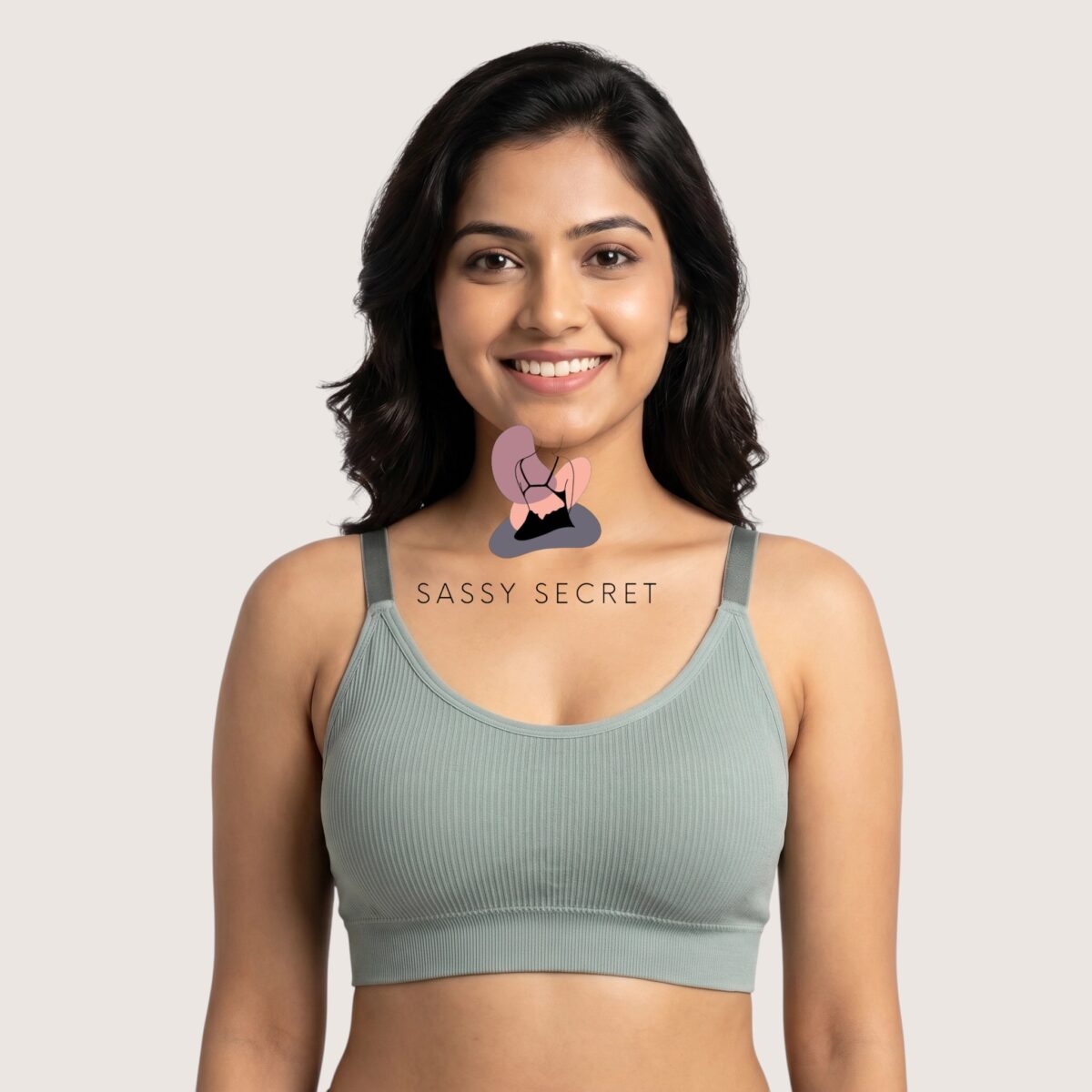 Light Padded Plain Back Bra – Seamless Everyday Comfort (Imported) – model image 1