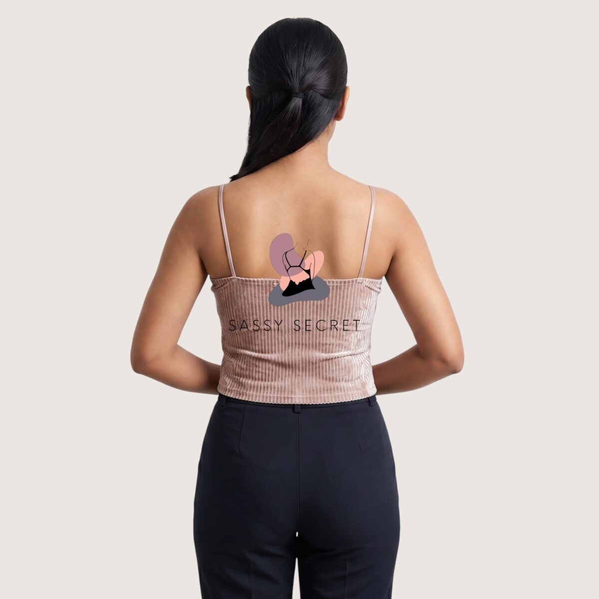 Light Padded Tops – model image 2