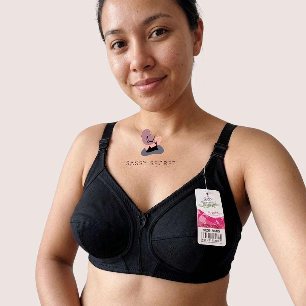 Non Padded Wireless Cotton Bra – Full Coverage Summer Comfort (Imported) – model image 4