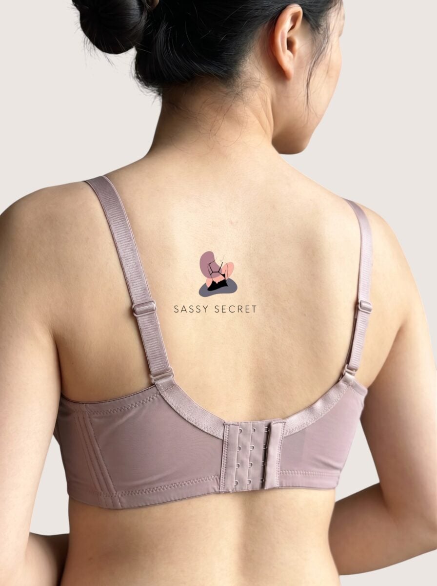 Heavy Bust Support Wired Bra – Ultimate Lift for D/DD Cups (Imported) – model image 2
