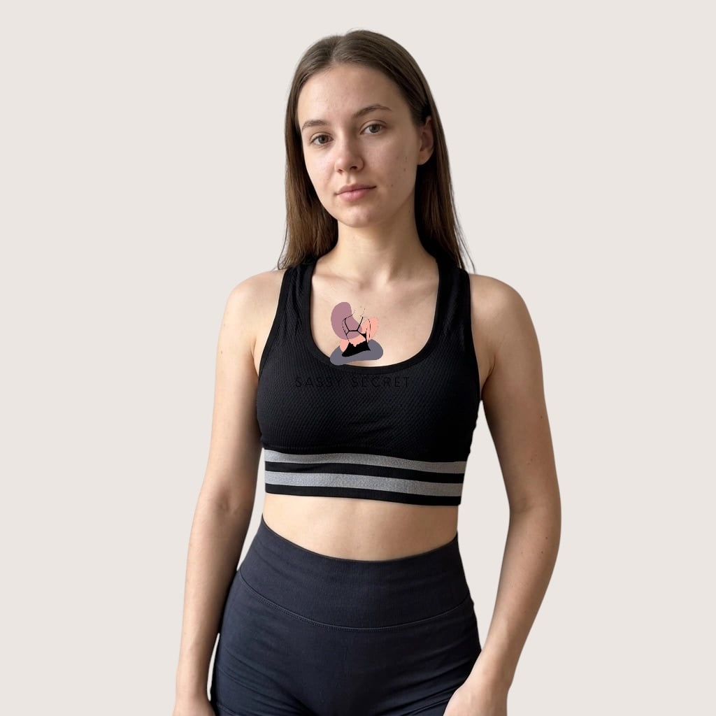 Light Padded Sports Bra – Minimizer Effect & Racerback Support (Imported) – model image 5