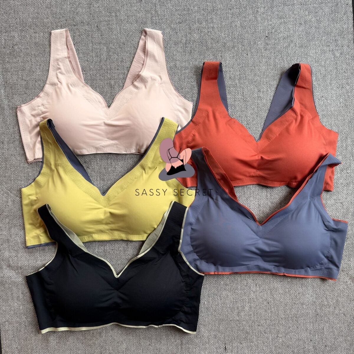 Fixed Shoulder Seamless Bra – Ice Silk Anti-Sagging Lift (Imported) – Buy Online in Bangladesh | Sassy Secret BD