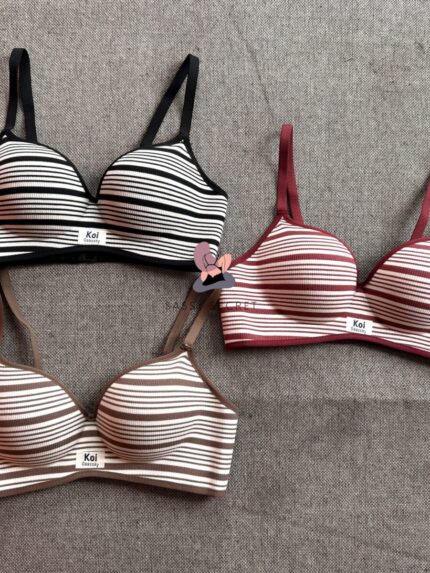 Heavy Padded Seamless Push Up Bra – Adds 2 Cups Lift (Imported)