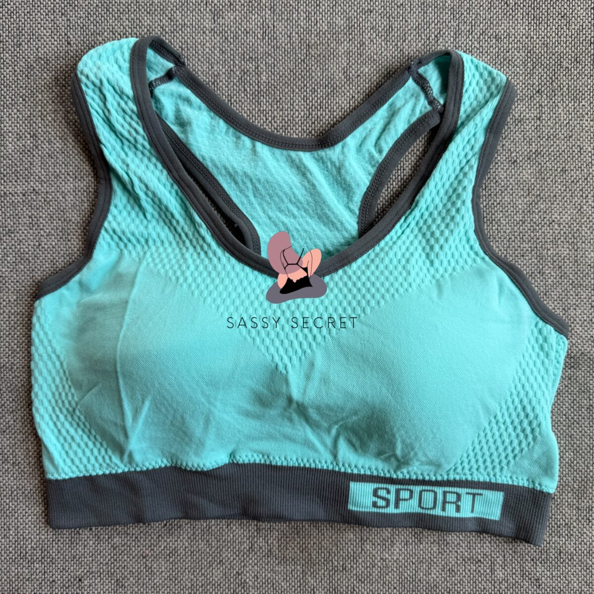 Seamless Racerback Sports Bra – Shockproof Workout Support (Imported)