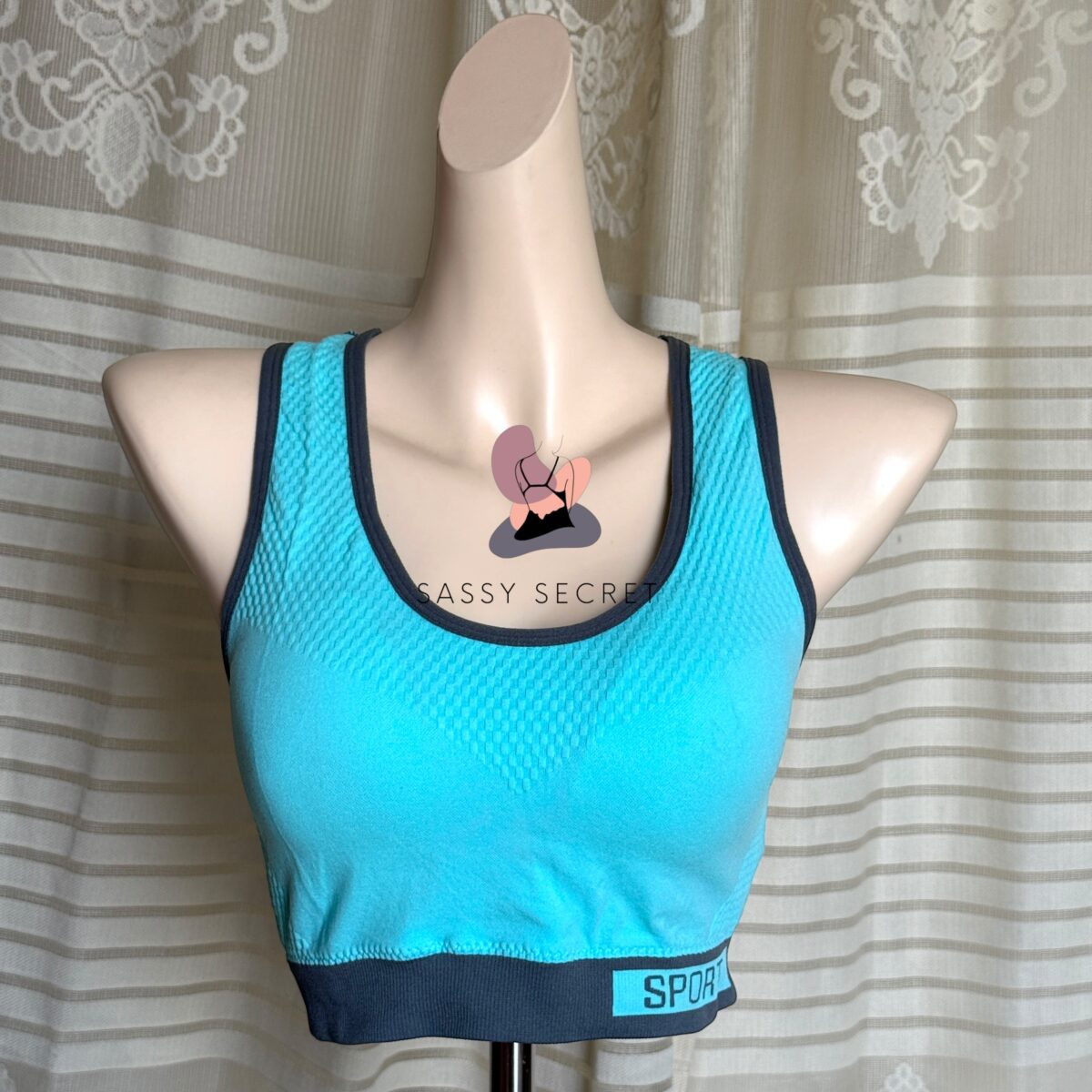 Seamless Racerback Sports Bra – Shockproof Workout Support (Imported)