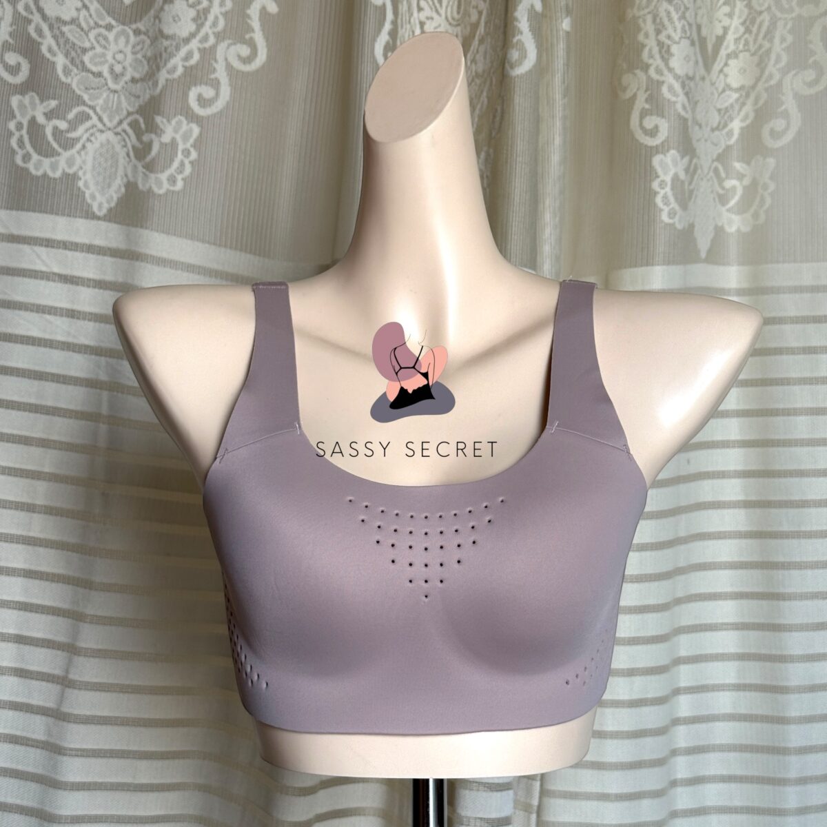 Seamless Perforated Sports Bra – Ultimate Breathable Cooling (Imported)