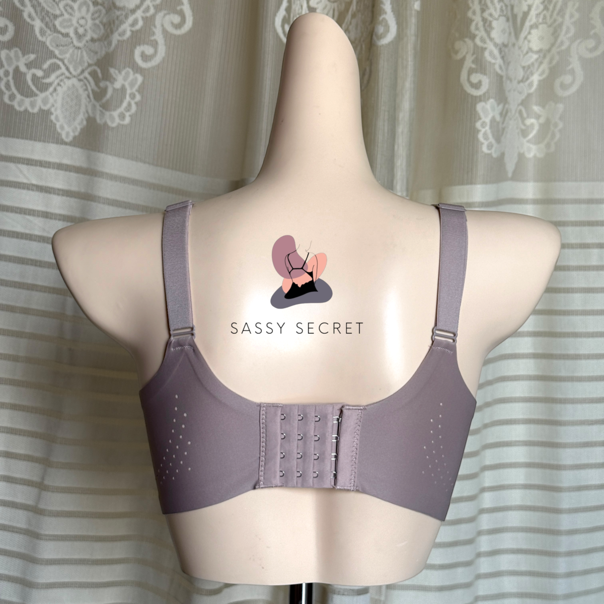 Seamless Perforated Sports Bra – Ultimate Breathable Cooling (Imported)