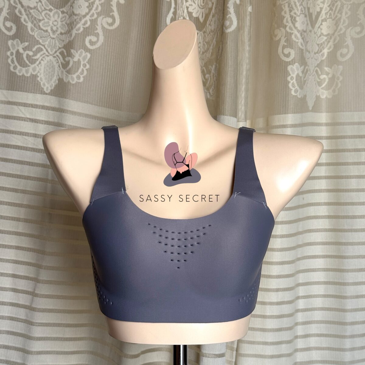 Seamless Perforated Sports Bra – Ultimate Breathable Cooling (Imported)