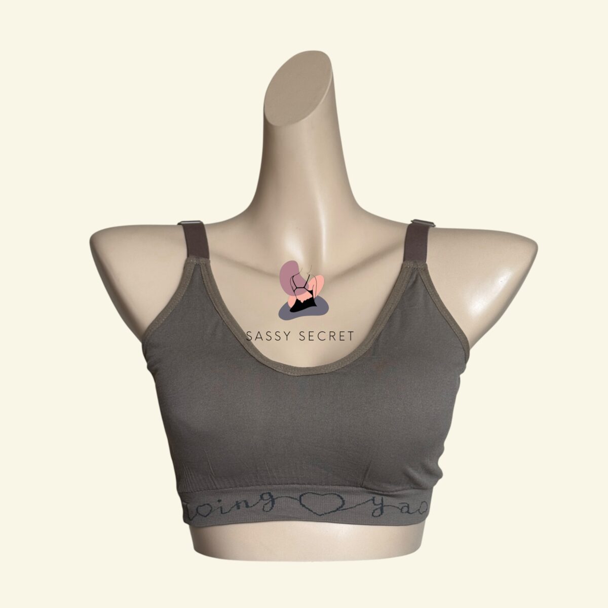 Light Padded Seamless Regular Wear Bra – Everyday V-Neck Comfort (Imported)